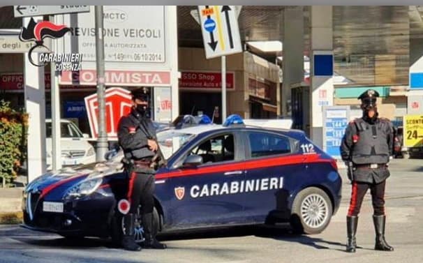 Scoperto un market della droga: arrestato un 51enne