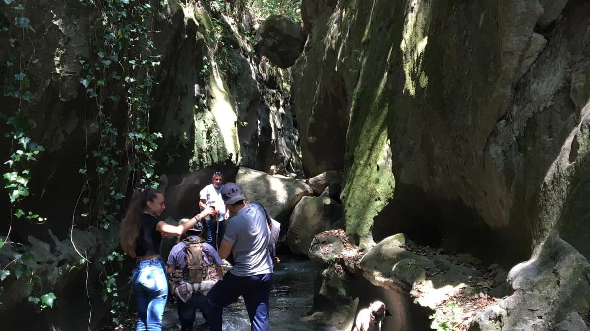 La passeggiata suggestiva di Legambiente tra le leggendarie bellezze di Albanetto