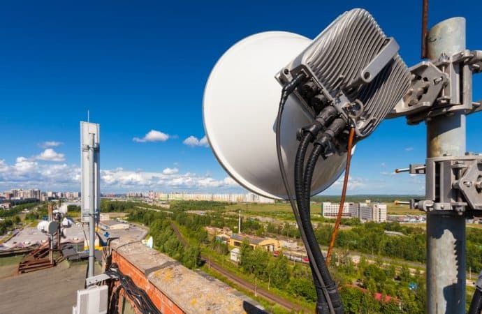 Blackout telefonico a Mandatoriccio, class action dell'Udicon contro le linee telefoniche