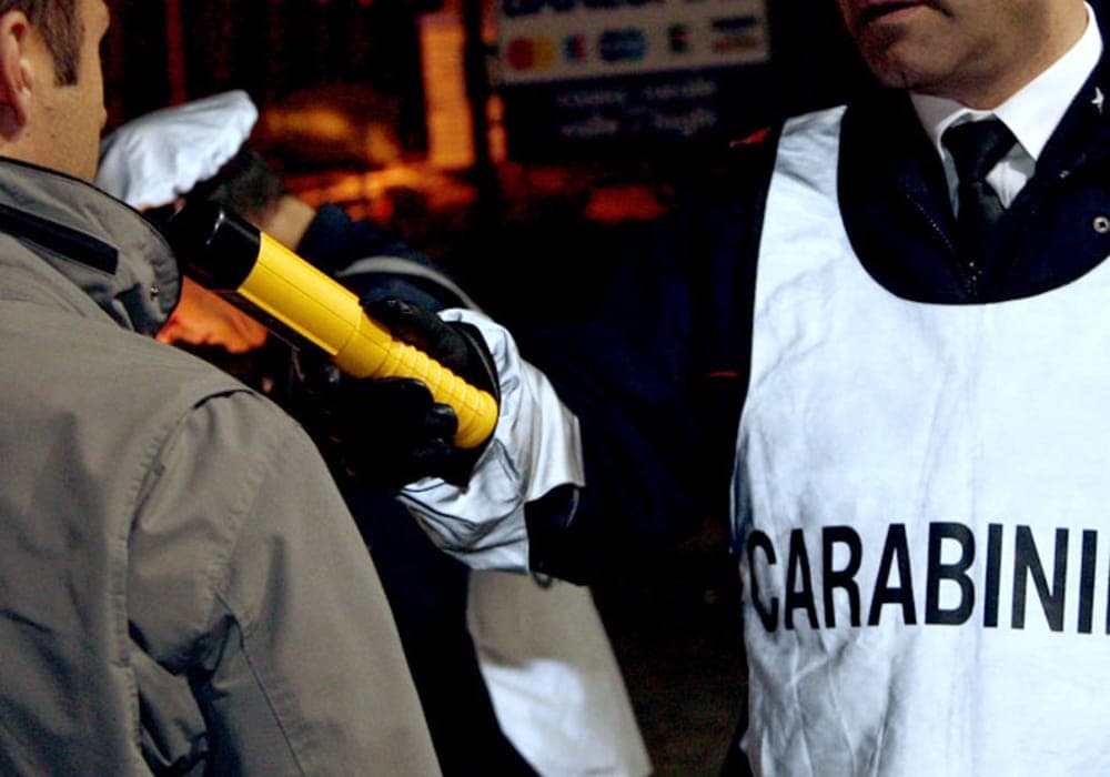 Quelle notti brave dei giovani di Corigliano-Rossano: scattano denunce e sanzioni