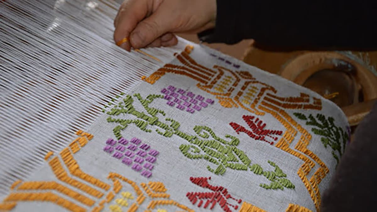 Longobucco ospiterà “Spiders”, il progetto artistico internazionale dedicato alla Fiber Art.