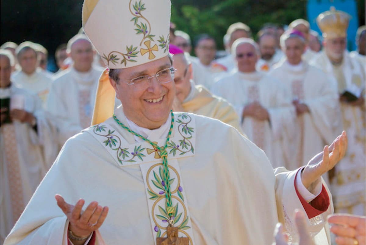 Monsignor Savino ricorda il medico di Emergency: «Grazie Gino per il dono della tua vita!»