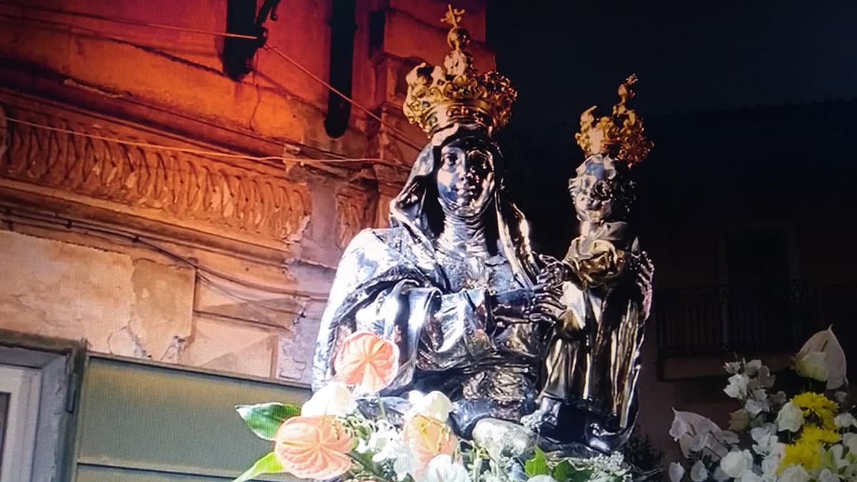 Festeggiamenti per la Santissima Achiropita, Civico e Popolare ringrazia le Forze dell'Ordine