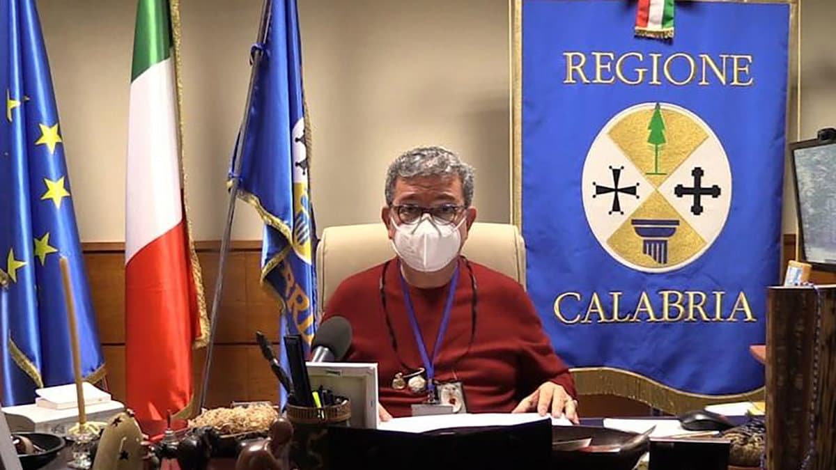 Durante l'emergenza incendi la Calabria «è stata abbandonata dalle istituzioni»