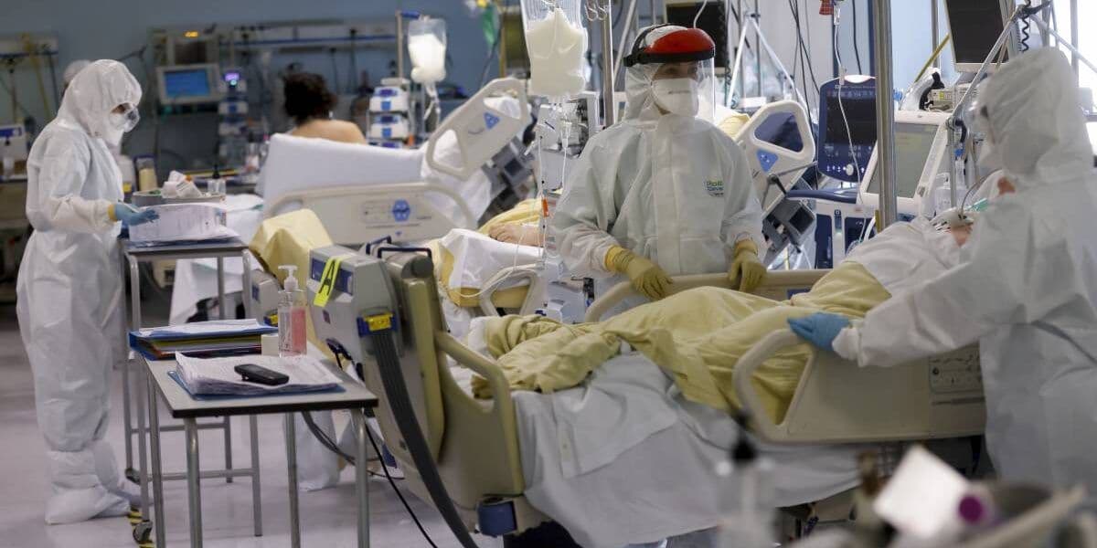 Covid Calabria, 16 morti in una settimana e 40 nuovi ospedalizzati