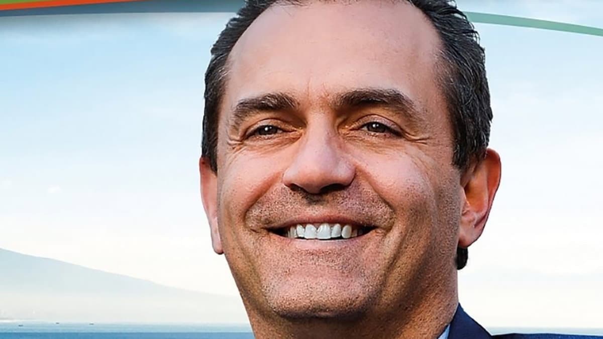 «La rivoluzione calabrese è iniziata. È il momento di agitarsi, di partecipare, di scegliere»