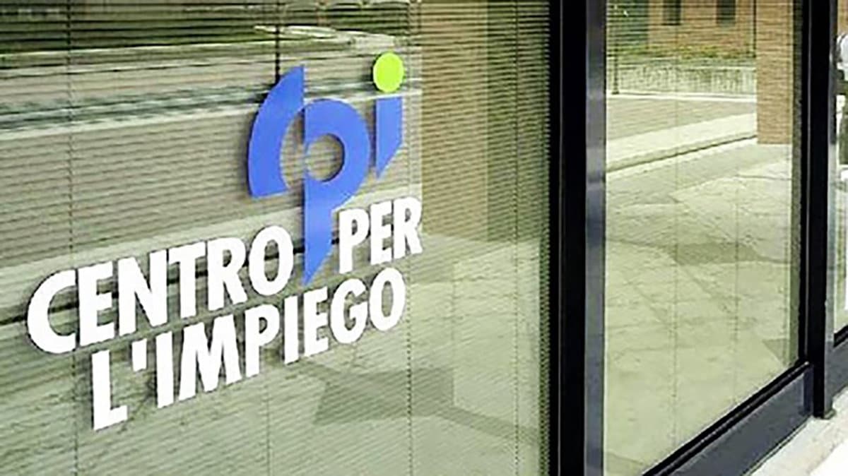 Centri per l’Impiego, la Calabria è stata la prima ad avere un piano di potenziamento