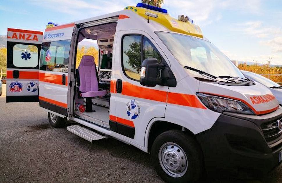 Tragedia a Fuscaldo, perde la vita una persona coinvolta in un incidente stradale