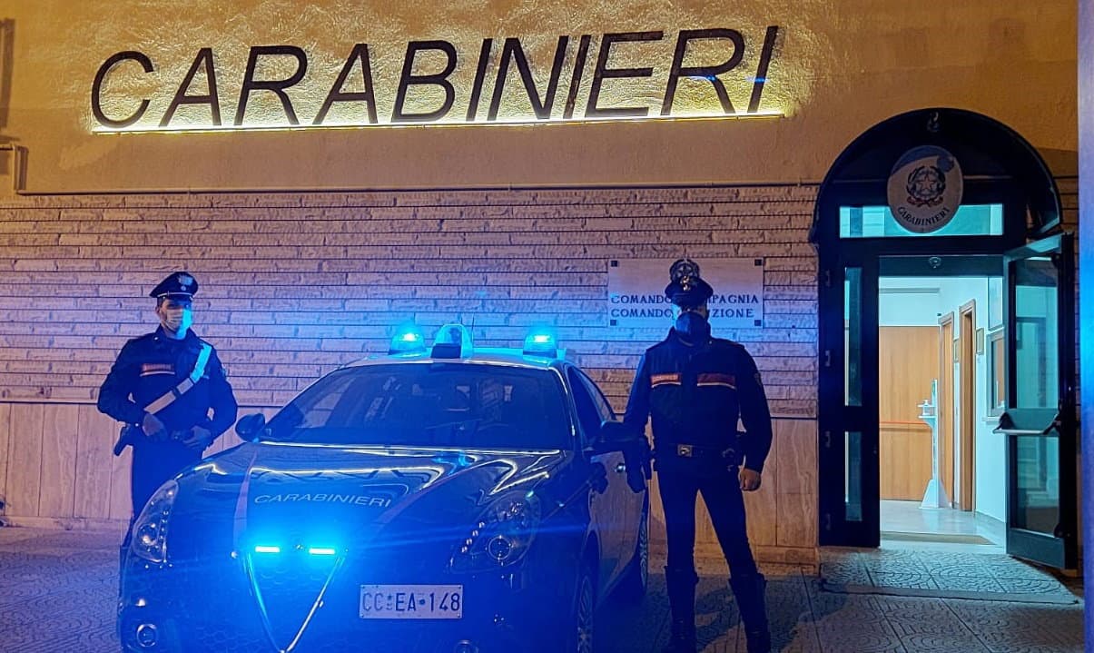 Co-Ro, 51enne evade dai domiciliari: arrestato