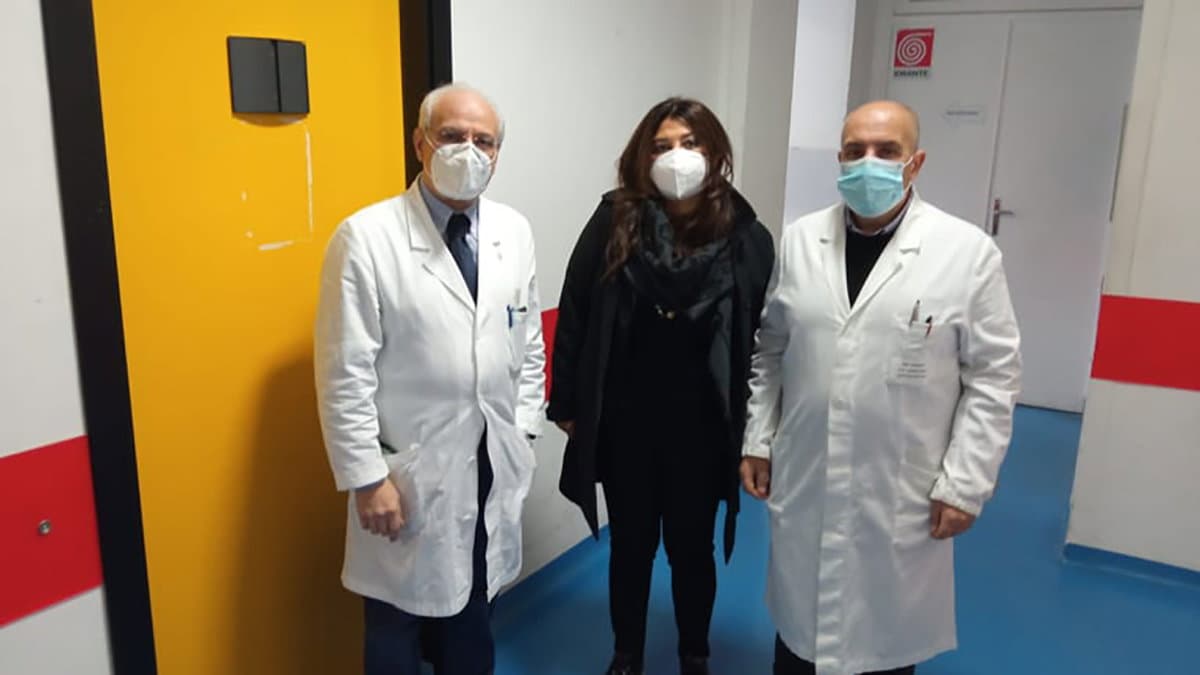 Straface (FI) in visita all’ospedale “Compagna”: «Attivare la lungodegenza e ultimare i lavori del Pronto Soccorso»