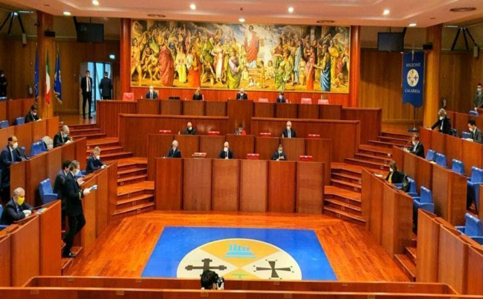 Sanità, Laghi e Lo Schiavo contro l'Azienda Zero e l'unificazione del policlinico con l'ospedale di Catanzaro