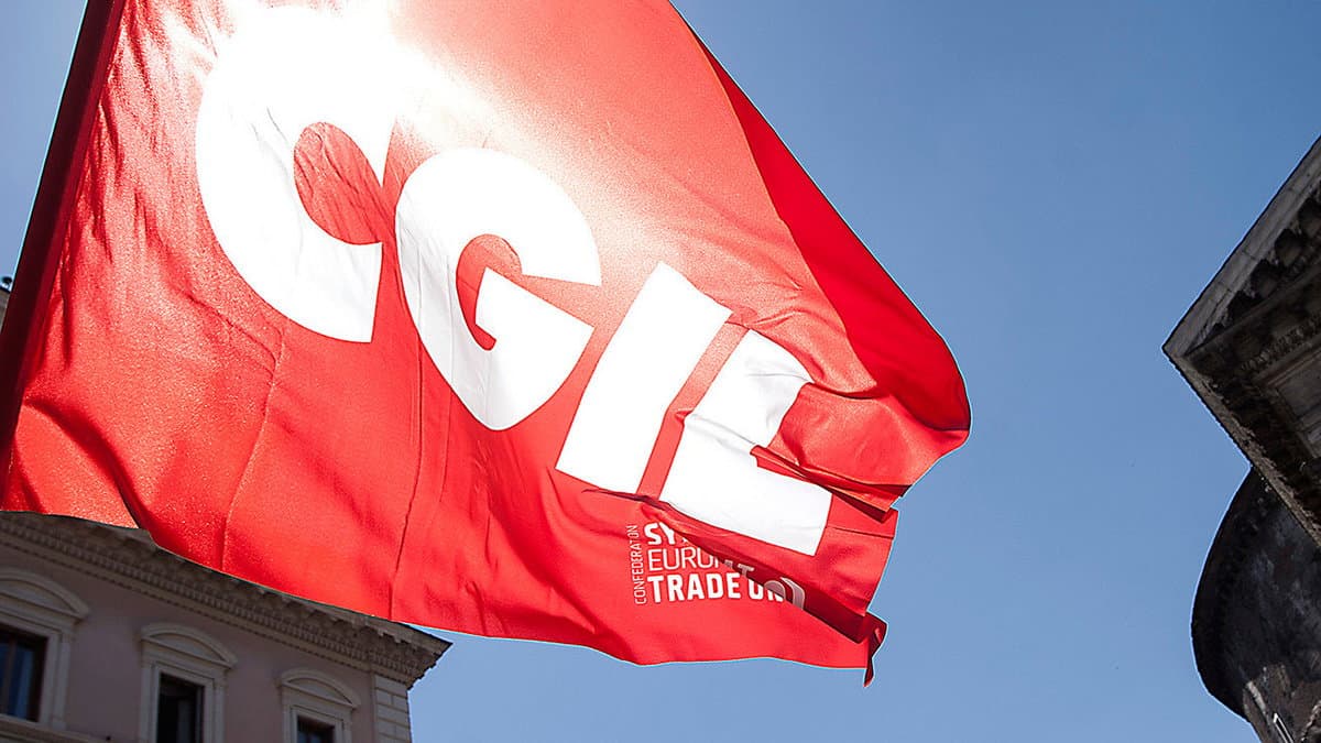 Lutto per la Cgil di Cosenza, Umile Ferro morto a Bari mentre partecipava allo sciopero