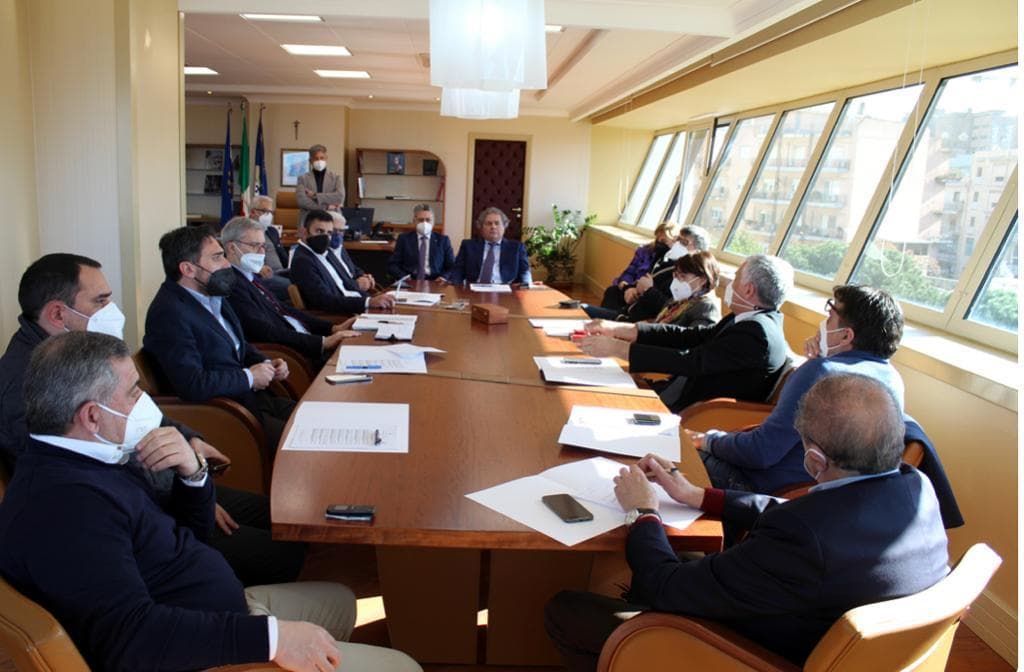 Ammodernamento Statale 106, la discussione approda in Consiglio regionale