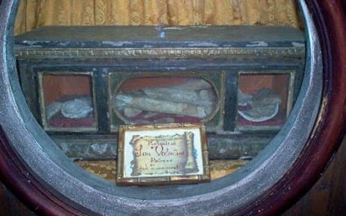 San Valentino e il legame con la Calabria: Parte delle reliquie del Santo si trovano qui. Ecco la storia