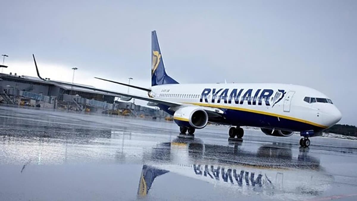 Per l'estate 2022 Ryanair punta tutto sulla Calabria: 92 i voli settimanali e 4 nuove rotte da Lamezia