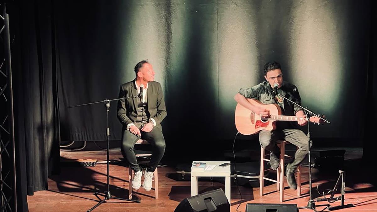 Tutti in piedi per Marco Ligabue e Andrea Barbi