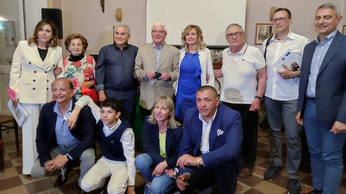 Al Circolo Culturale Rossanese, presentata l'opera sull'Archivio Smurra