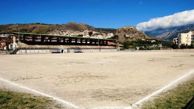 Nuovi finanziamenti per il “Pietro Toscano: dal prossimo campionato il Cassano Sybaris giocherà sul manto in erba