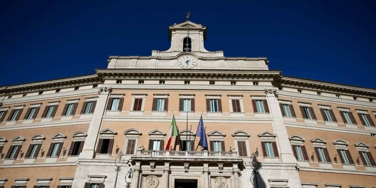 Politiche, parte la corsa in Calabria: per tutti i partiti sfida ad alto rischio