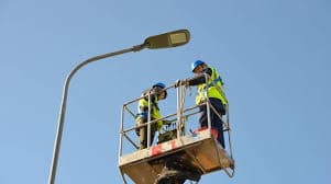 A Crosia le segnalazioni della pubblica illuminazione passano da un numero verde