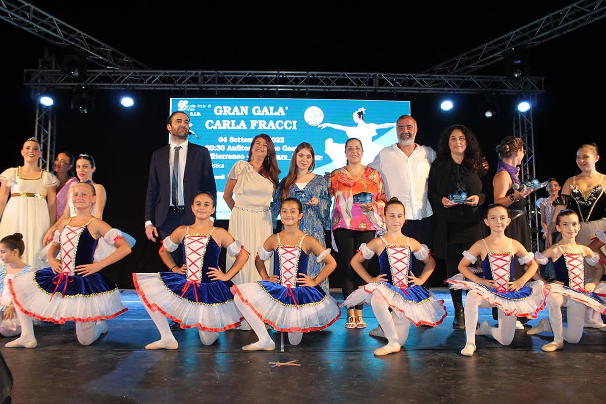 A Sant'Angelo il Gran Galà di danza dedicato alla memoria di Carla Fracci