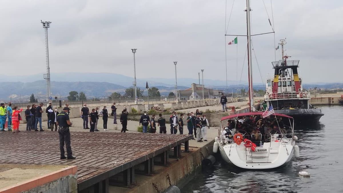 Migranti, Co-Ro si attiva per l’accoglienza dei minori: «Sono la nostra preoccupazione primaria»