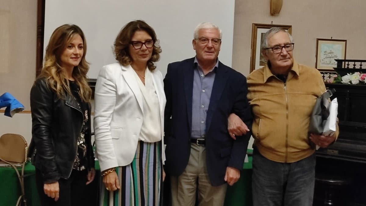 Al Circolo culturale rossanese un viaggio onirico tra i palazzi gentilizi della città