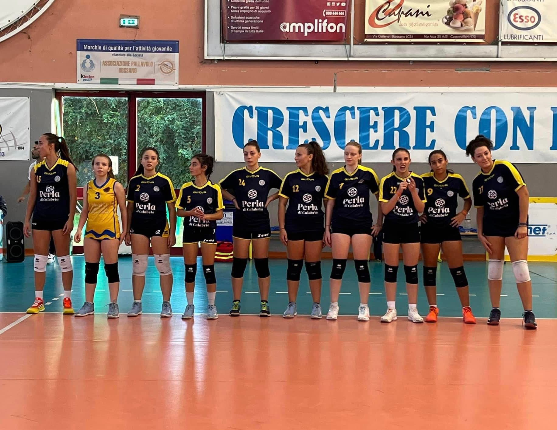VOLLEY FEMMINILE - La Perla di Calabria Rossano fa ballare gli spalti! Vittoria schiacciante contro il Filadelfia