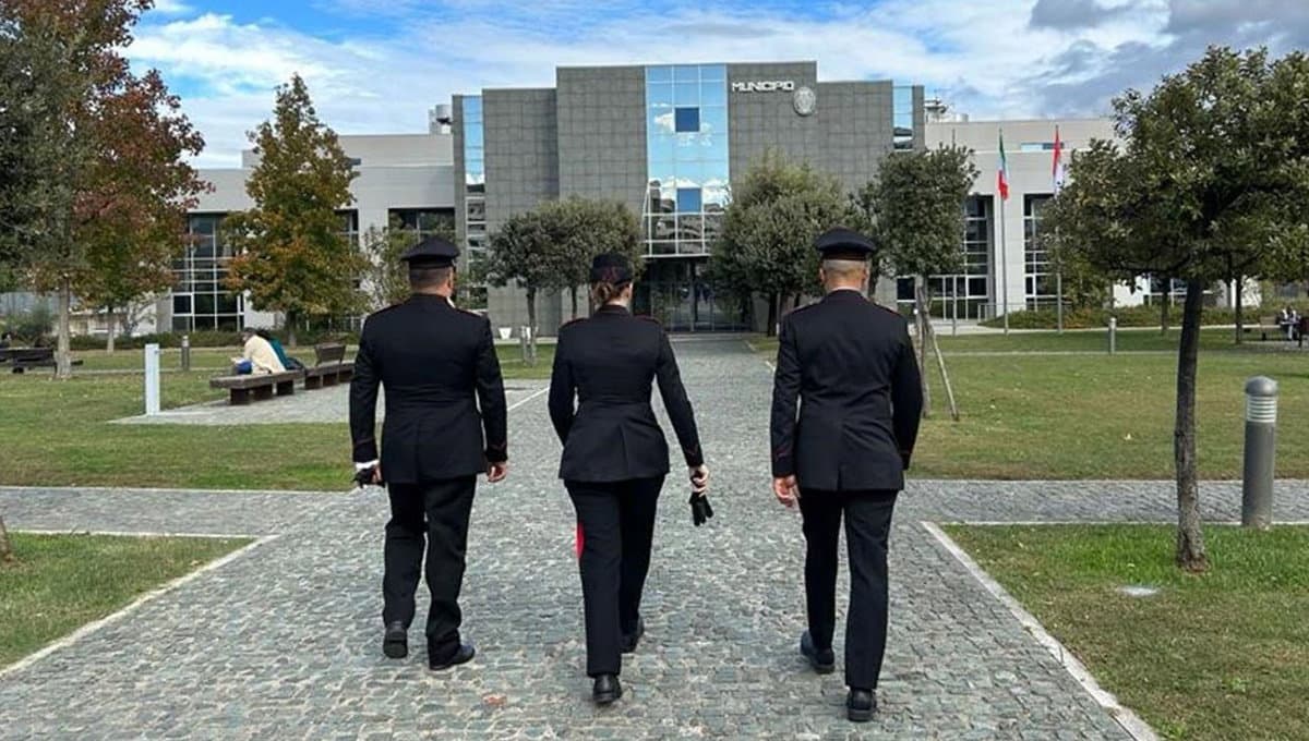 Nuovo blitz a Rende: 24 misure cautelari per dipendenti del Comune e indagato Manna