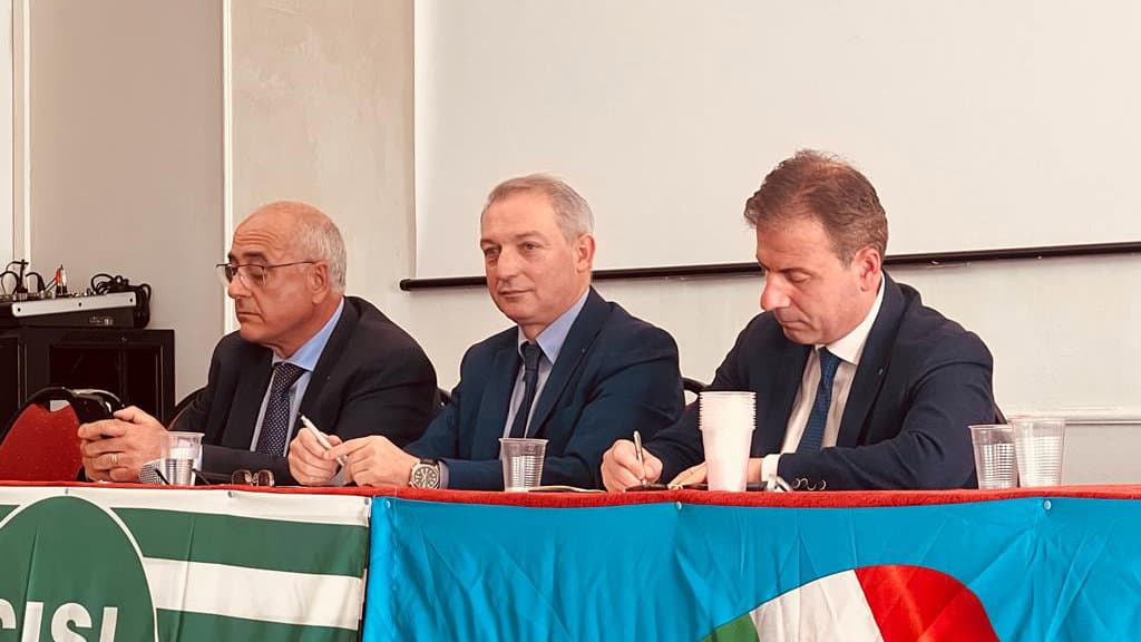 Attivi Unitari Cgil, Cisl e Uil: «Pronti a incontrare i parlamentari con la nostra Vertenza Calabria»