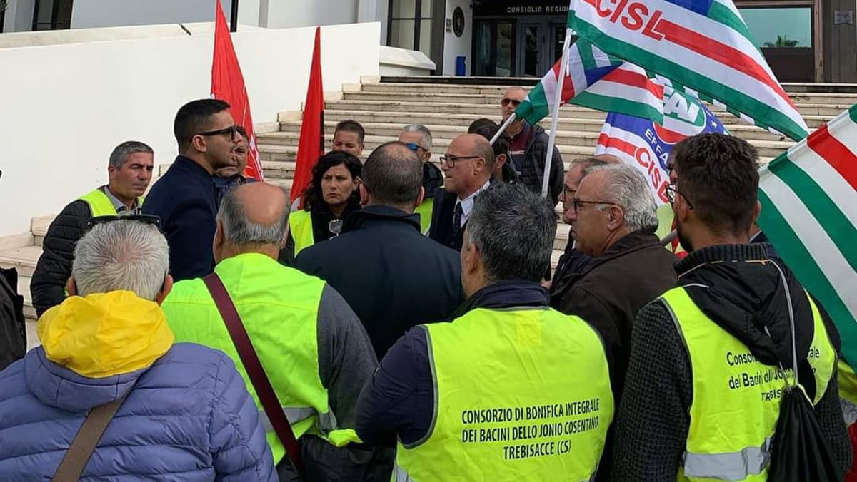 Consorzio di Bonifica, l’era Blaiotta finisce nel peggiore dei modi: si va verso il commissariamento