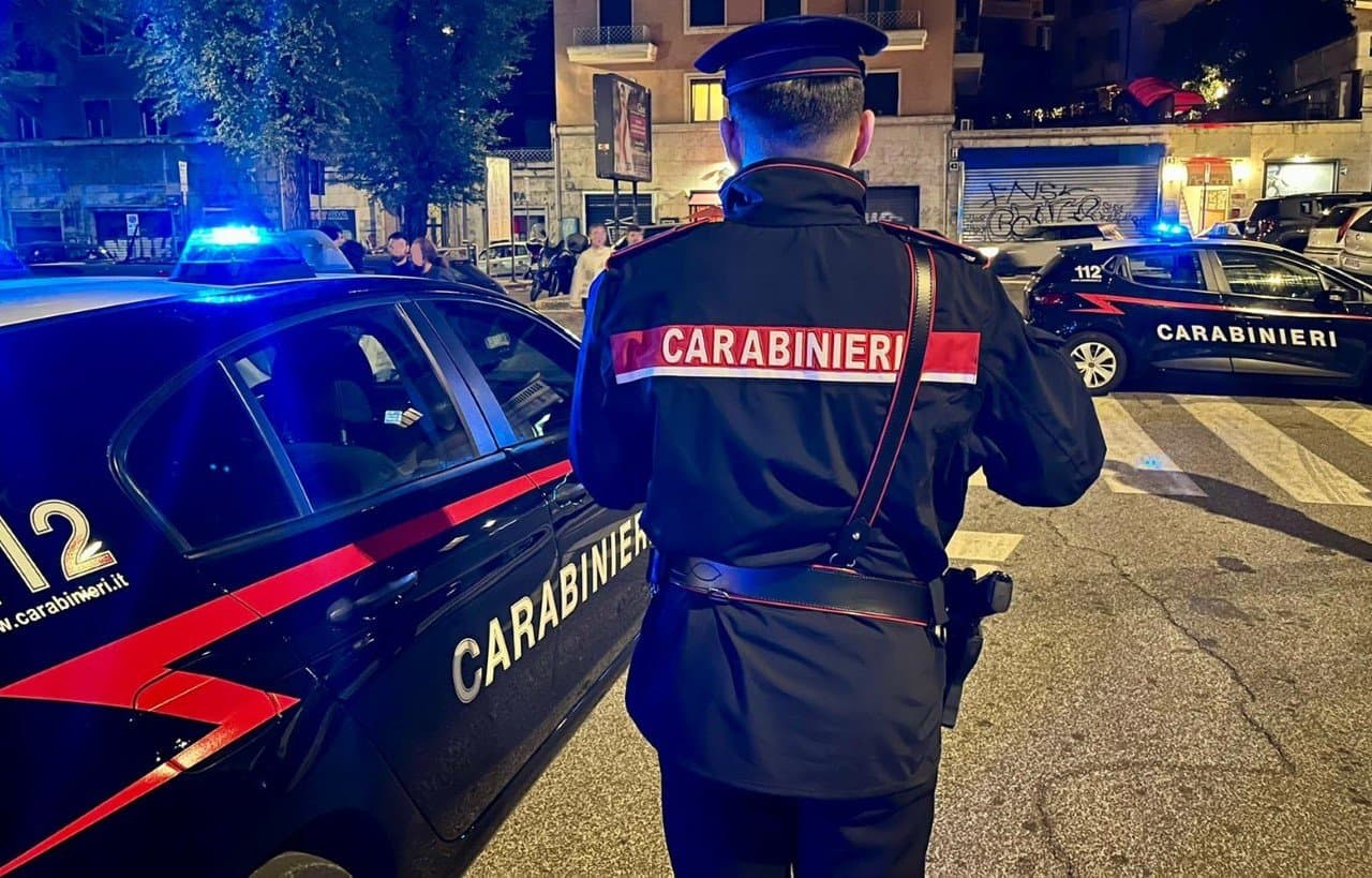 Beccato con una borsa frigo piena di marijuana: arrestato 42enne incensurato
