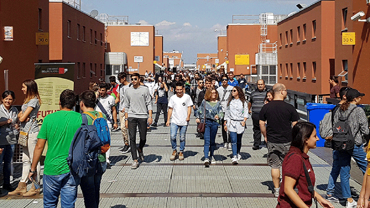 In Calabria uno studente su due è rimasto senza la sua borsa di studio