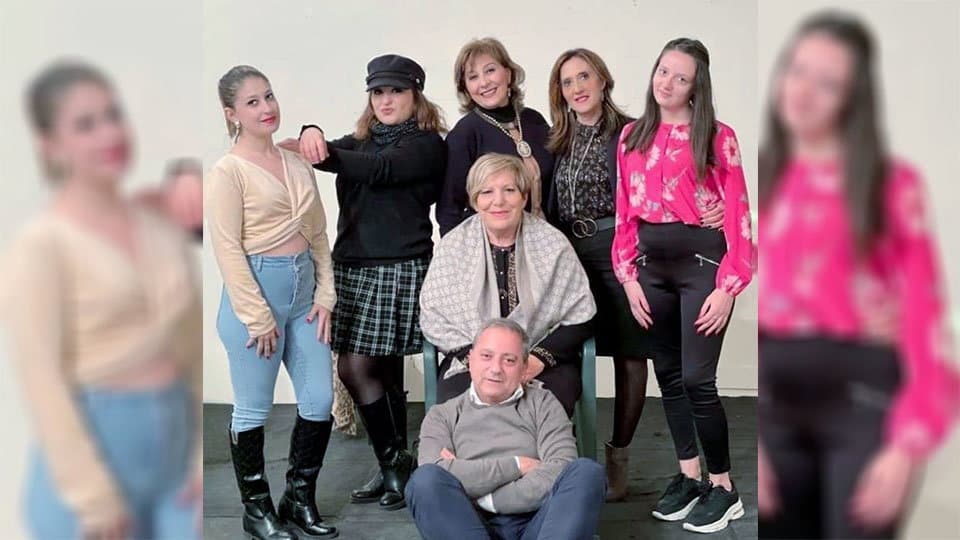 La compagnia "I Tinti" torna al Paolella con una commedia noir "C'è un morto in casa"