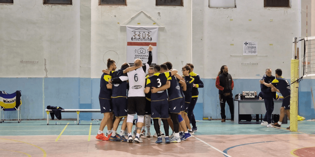 VOLLEY MASCHILE - Buona la prima del 2023: il Rossano torna a casa vincente