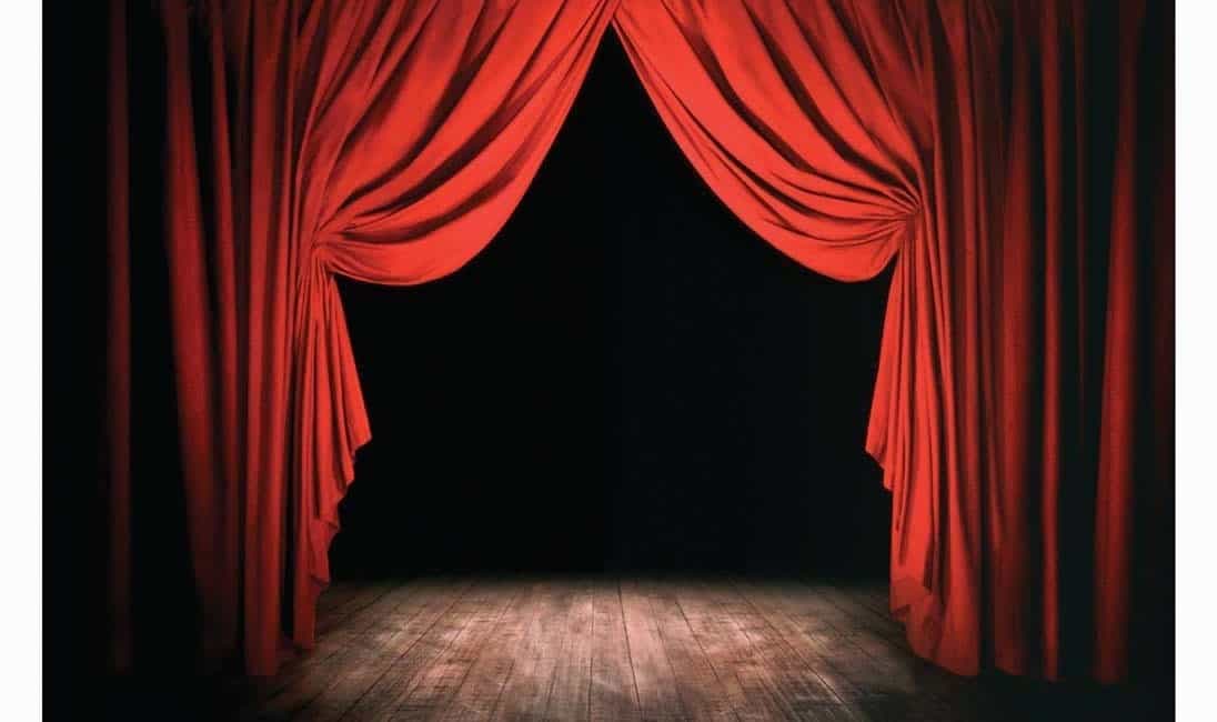 Quando il buongusto non fa rima con l'arte: una brutta esperienza a teatro