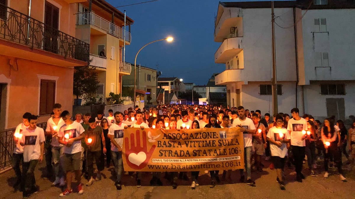 “L'olocausto degli ultimi 10 anni sulla Statale 106”: presentazione del report sulla mortalità stradale