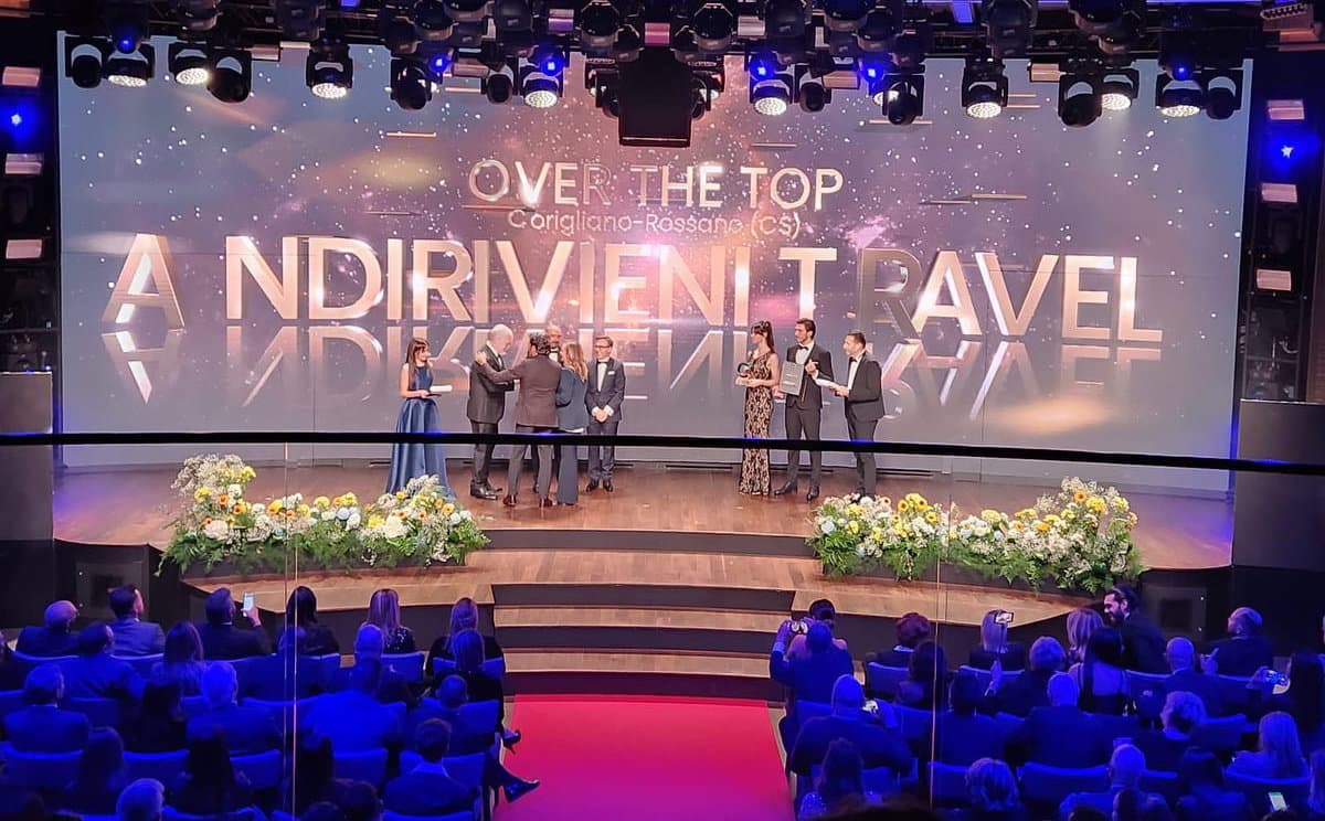 Andirivieni Travel è tra le 15 migliori agenzie d'Italia: premiata "sullo sfondo" di Sanremo