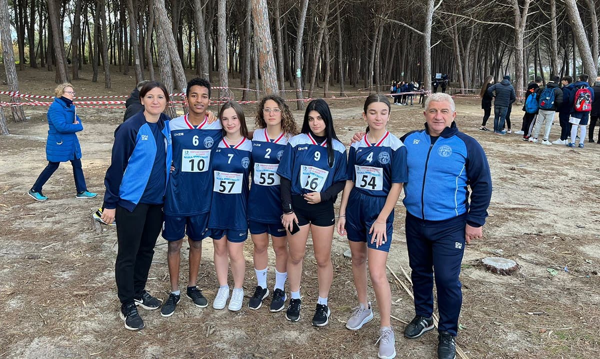 I ragazzi dell’Istituto “Palma” di Co-Ro approdano alla finale nazionale di corsa campestre