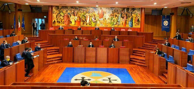 Gruppo Pd regionale: «Leggi omnibus lampo, questa maggioranza calpesta il ruolo del Consiglio»