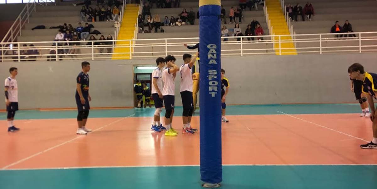 «Il primo valore dello sport è la lealtà»: la garbata risposta della Rossano Volley al ds della Corigliano Volley
