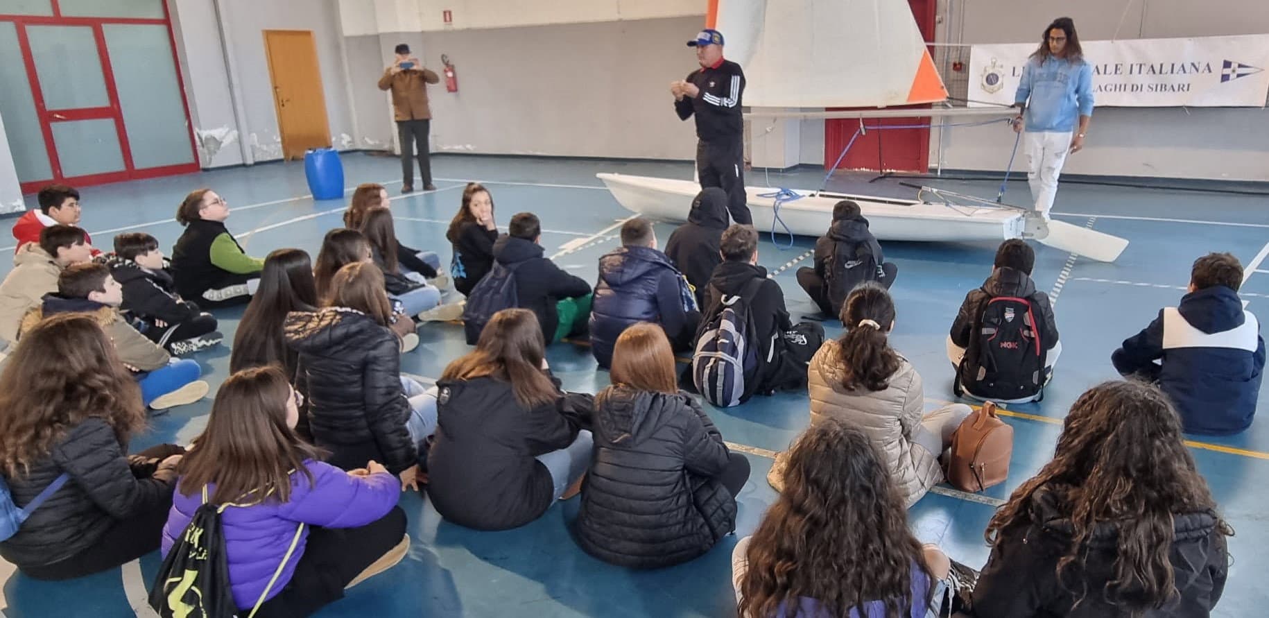 Studenti dell'Erodoto a scuola di Vela con i maestri della Lega navale italiana