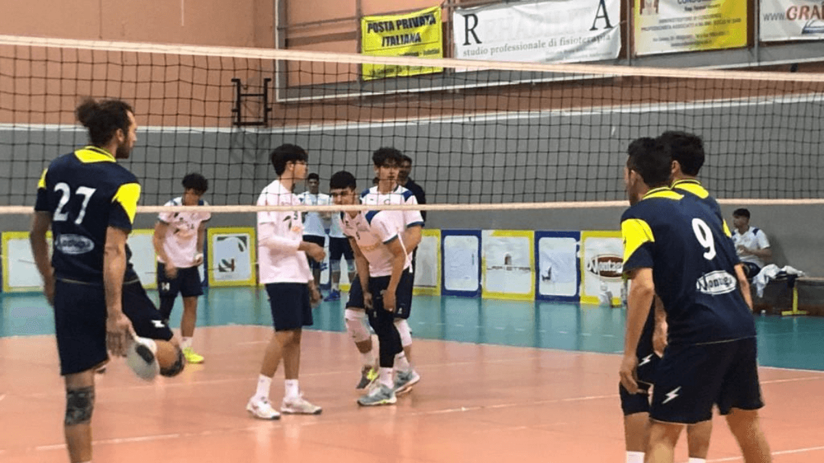 VOLLEY MASCHILE - Il derby di Serie C è di Perla di Calabria Rossano