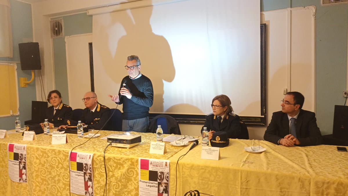 L'Istituto Aletti di Trebisacce tappa del progetto "PretenDiamo Legalità"