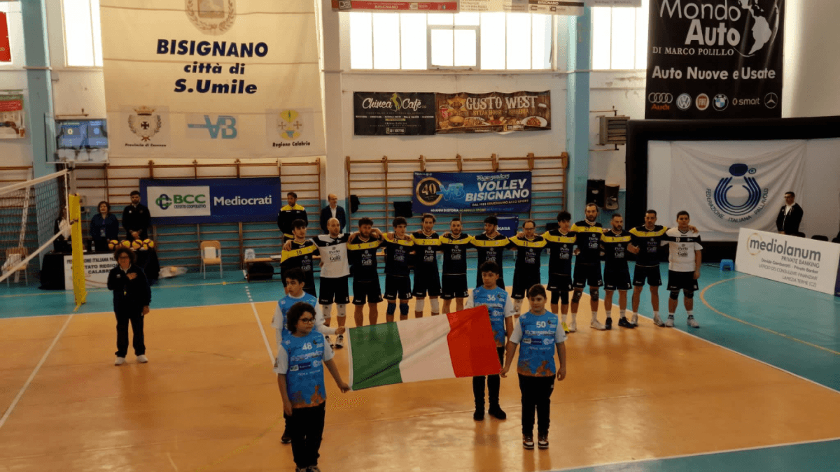VOLLEY MASCHILE - Coppa Calabria serie C: Perdono i leoni bizantini. Appuntamento ai playoff promozione