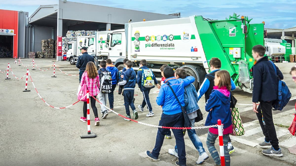 Torna l’appuntamento con Riciclo Aperto: attesi 400 studenti presso l’impianto Ecoross