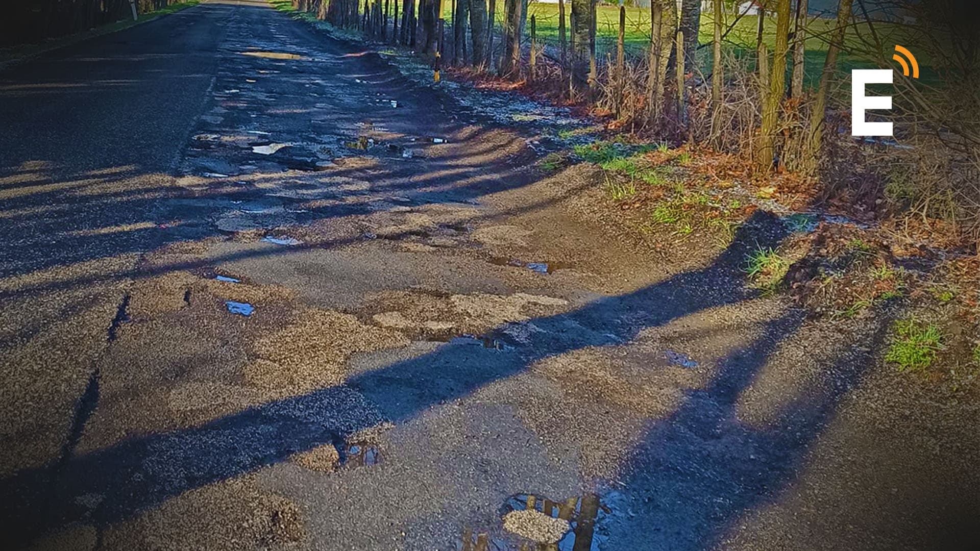 Le strade del turismo sono un pericolosissimo colabrodo: «Un delirio arrivare a Camigliatello»