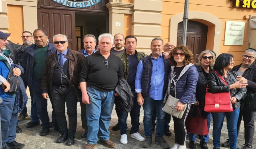 Il comitato contro l’inquinamento elettromagnetico per la salute incontra Flavio Stasi