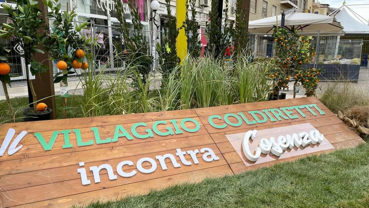 La Coldiretti Calabria porta le eccellenze della nostra regione a Bari nel “Villaggio Contadino”