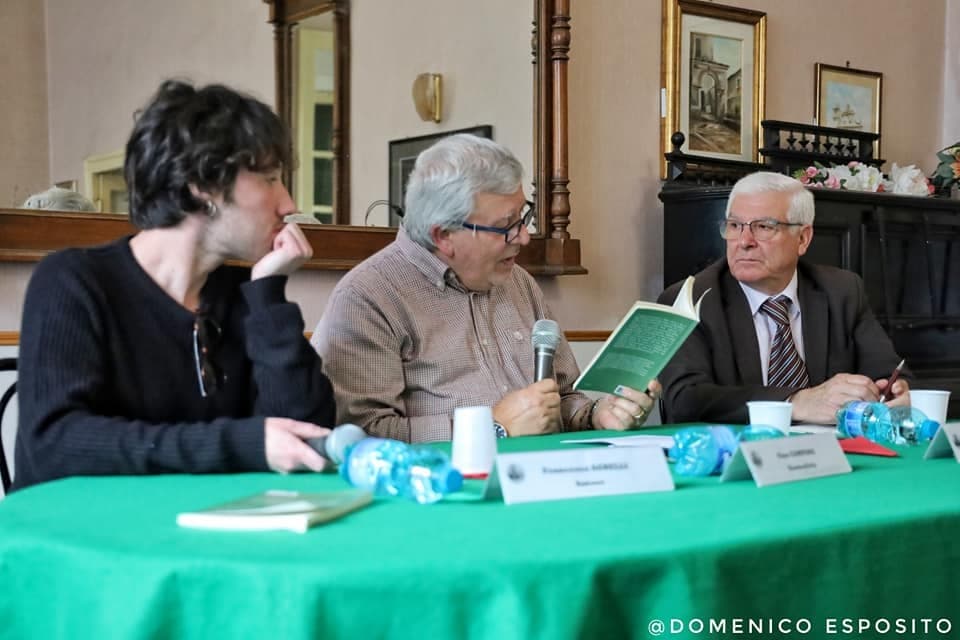 Il circolo culturale rossanese presenta il libro "l'odore di casa"